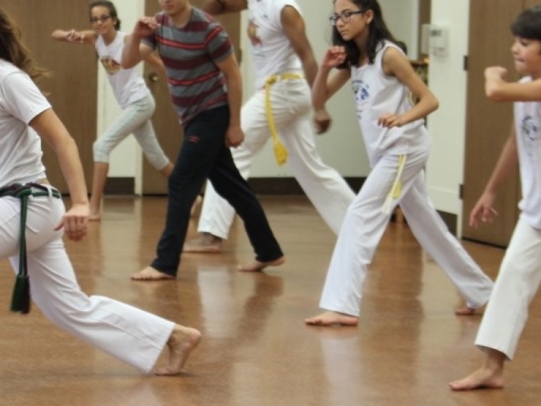 abada-marin-youth-capoeira